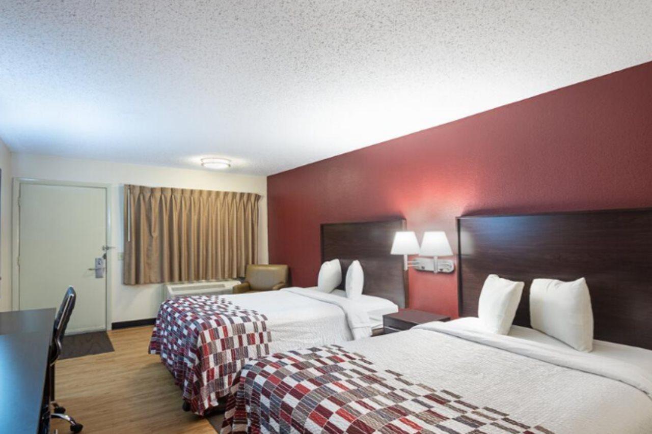 Red Roof Inn Madison, Wi Экстерьер фото
